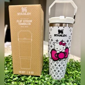 Customized hello kitty Stanley White and Pink Flip Straw Tumbler